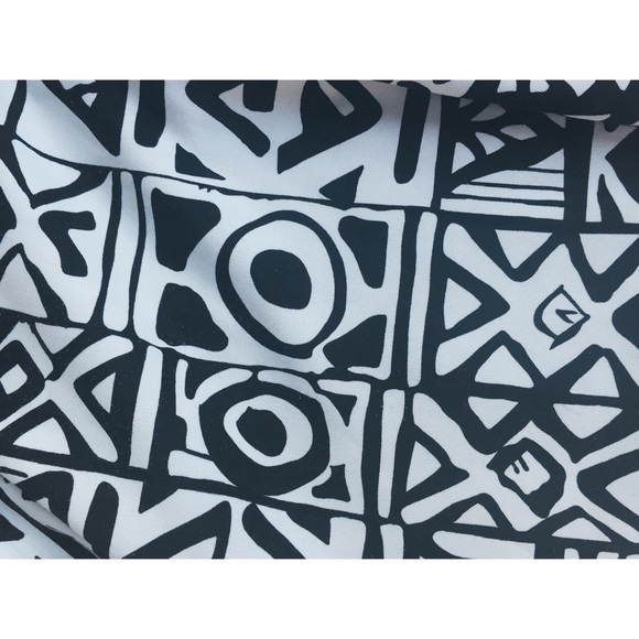 Pattern skirt - Picture 4 of 8