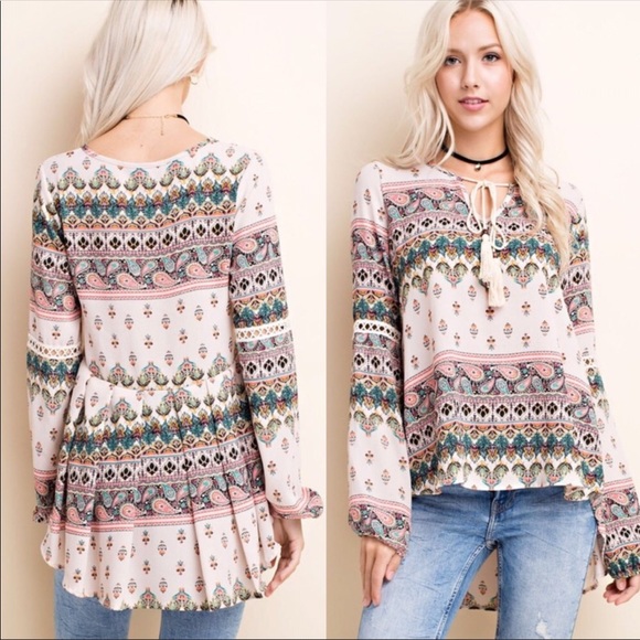 The Chic Petunia Tops - 🆕 Long sleeve top with tassels