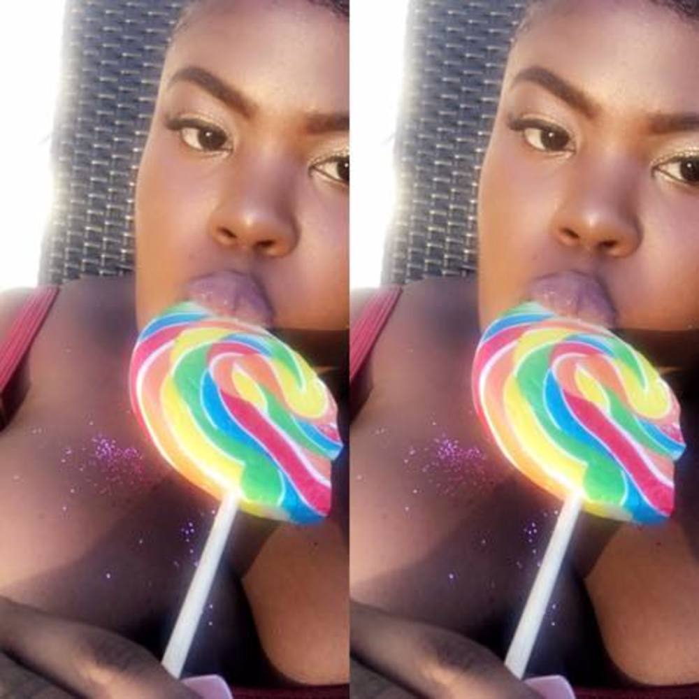 Meet your Posher, Becky