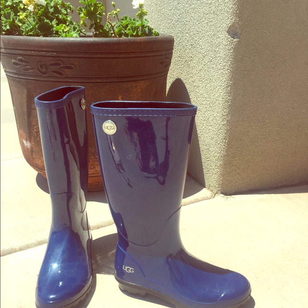 Ugh rain / snow boots