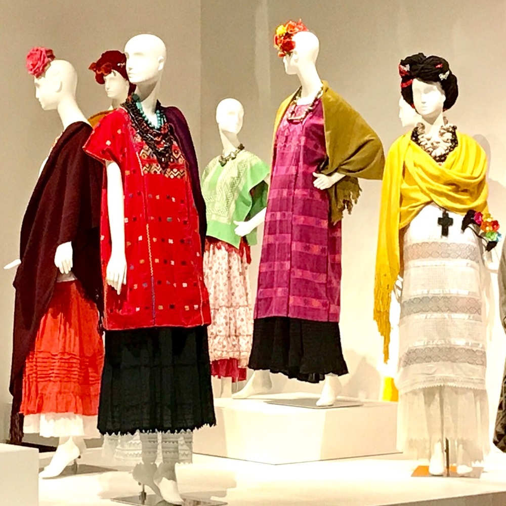 Fashion History Show & Tell: Frida Kahlo Wardrobe - Picture 7 of 8