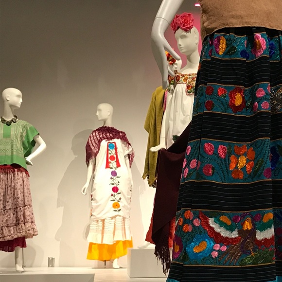 Fashion History Show & Tell: Frida Kahlo Wardrobe - Picture 4 of 8