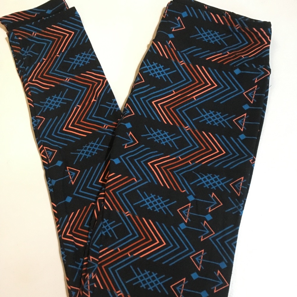 🆕 LuLaRoe One Size (0-10) Leggings -BNWT