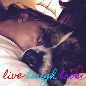 Meet your Posher, Casey