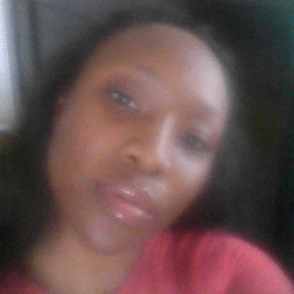 Meet your Posher, Rolanda