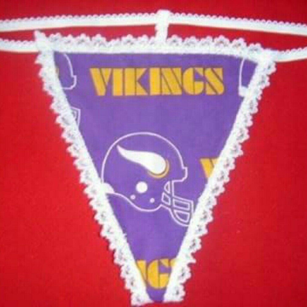 Vikings thong