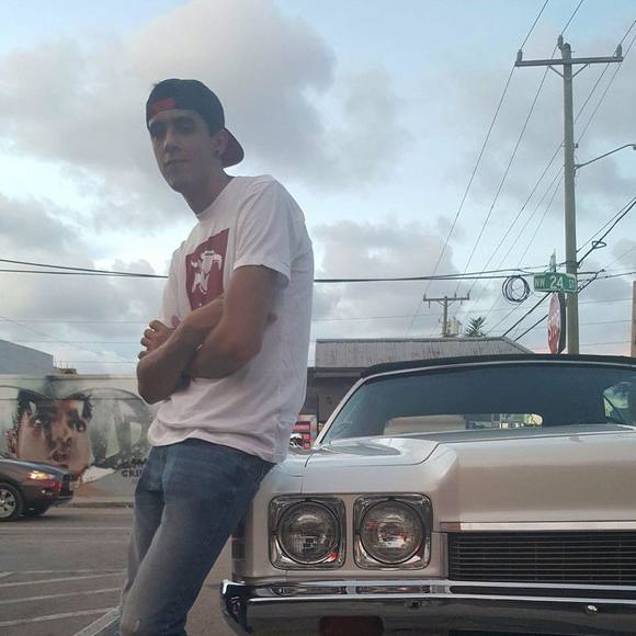 Meet your Posher, Bruno - Picture 1 of 1