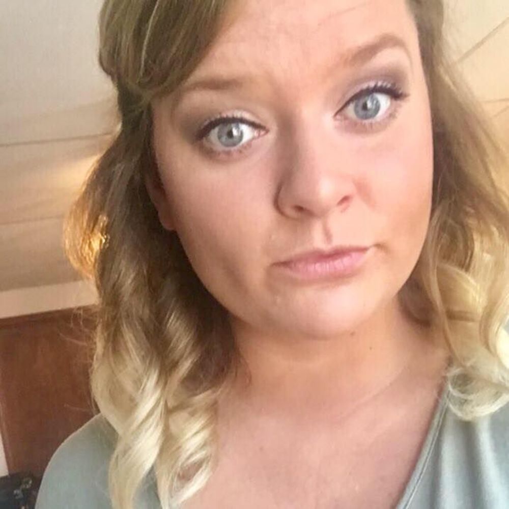 Meet your Posher, Hannah