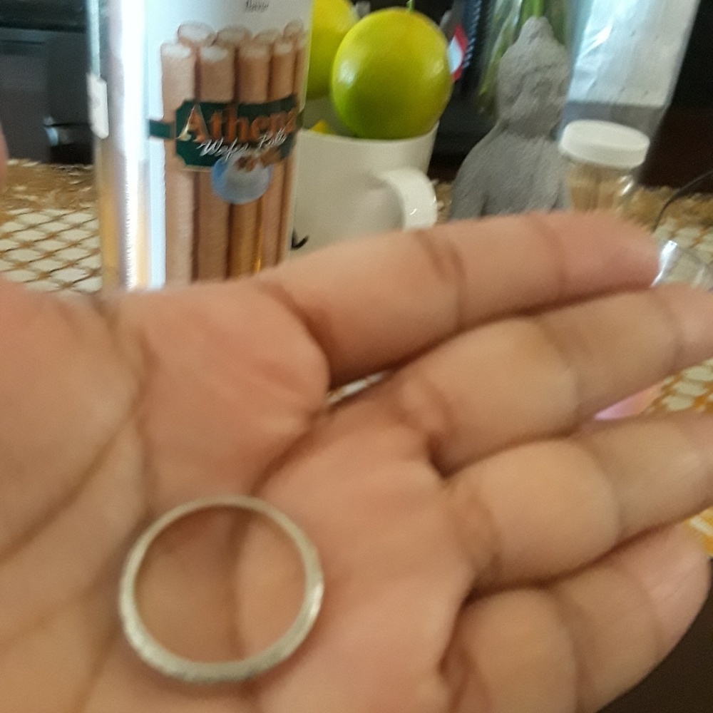 Woman ring 7