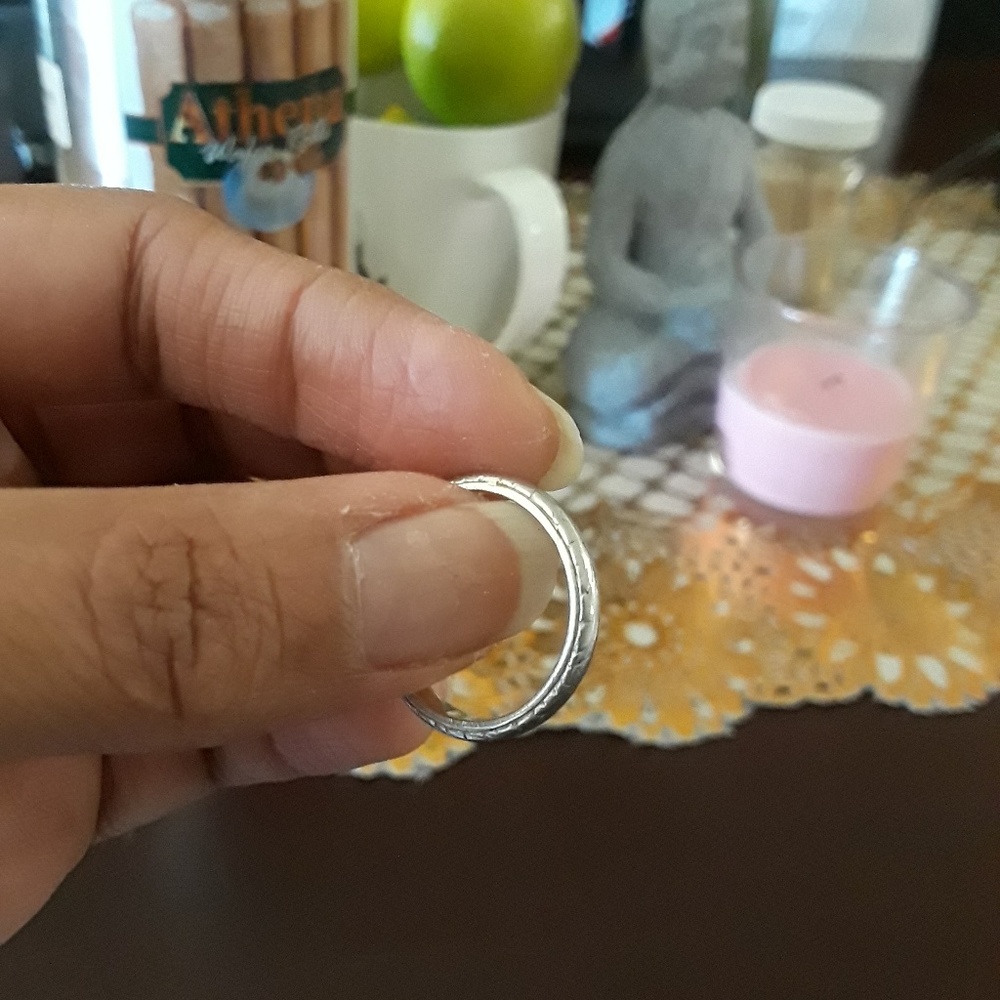 Woman ring 7 - Picture 2 of 2