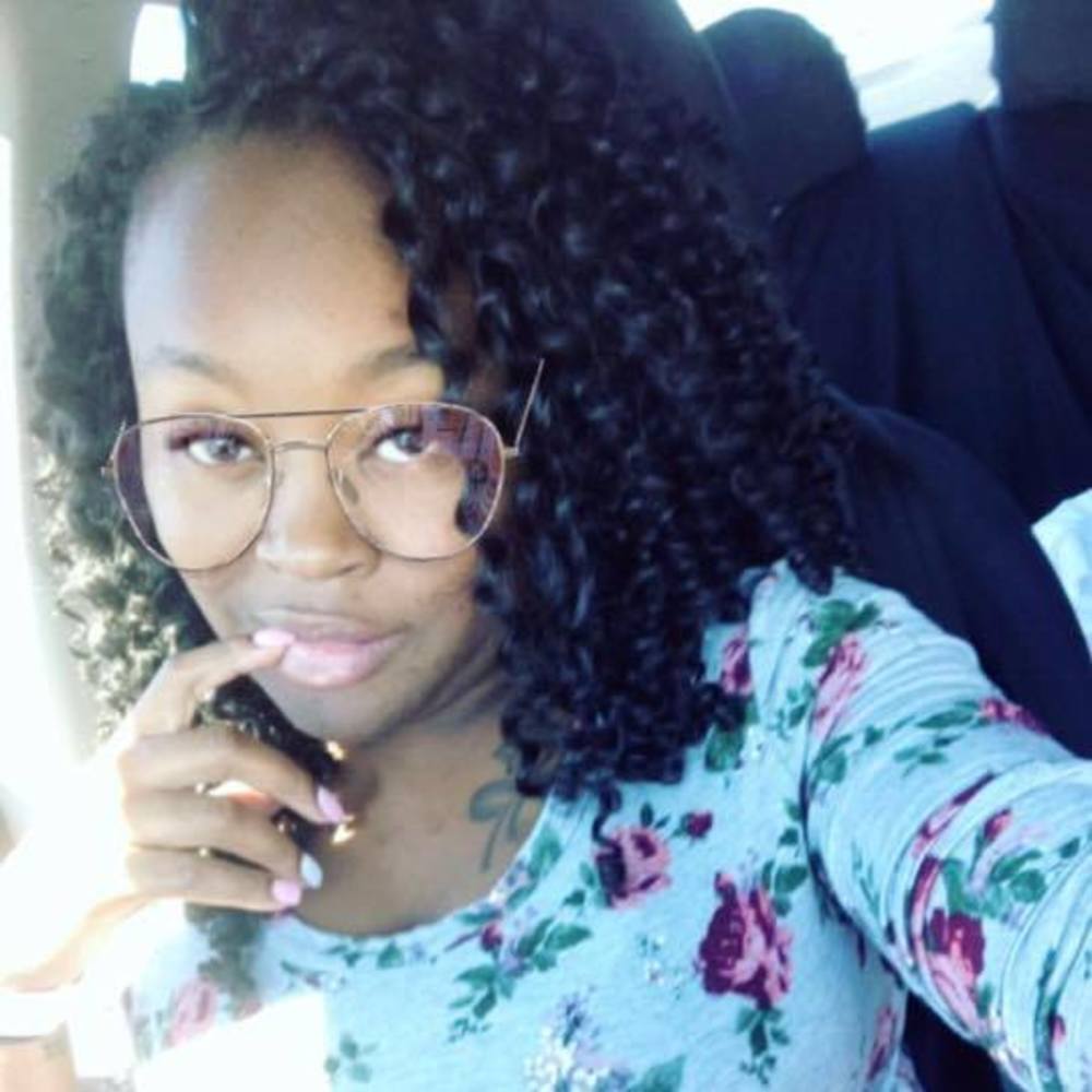 Meet your Posher, Janine