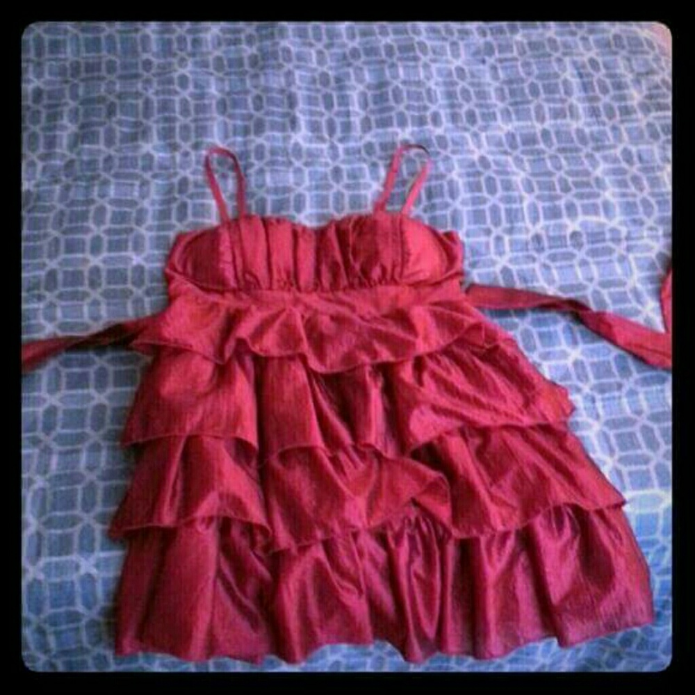 Ruffle layered tank top