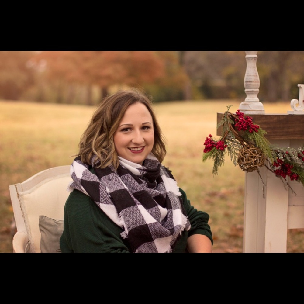 Meet your Posher, Deanna
