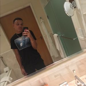 Meet your Posher, Nick