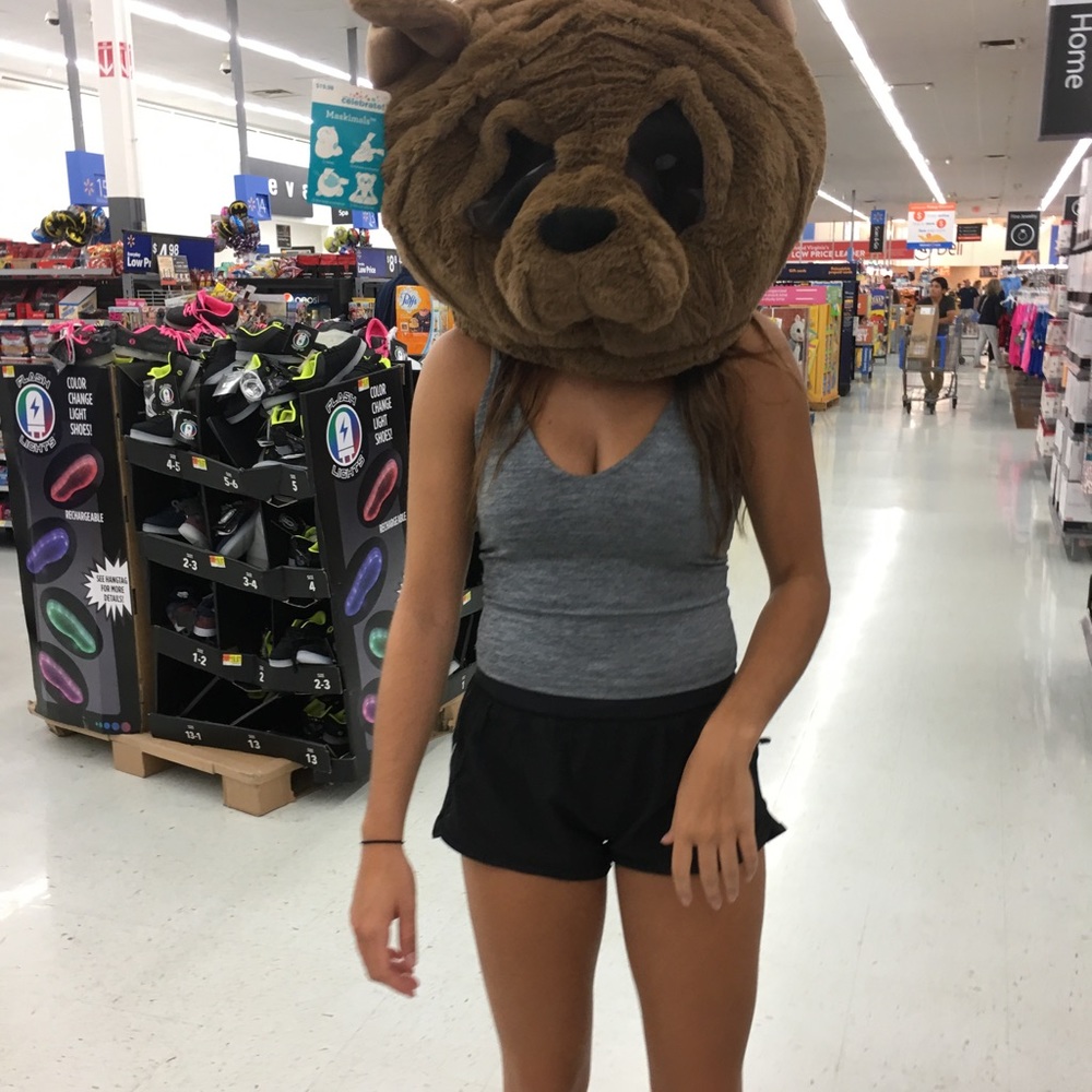 Meet your Posher, Michele