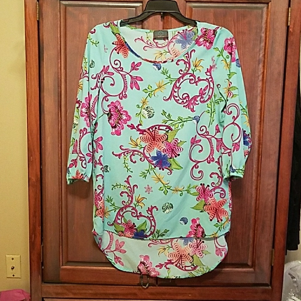 Tinley small hi-lo poly aqua floral tunic