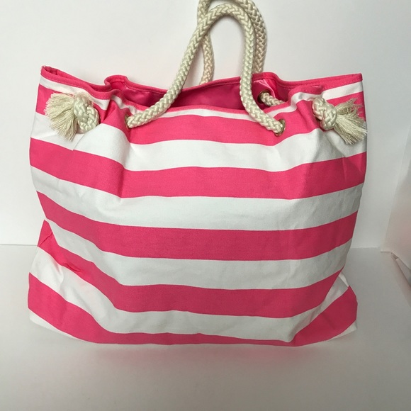 Victoria's Secret Beach Tote - Picture 6 of 8