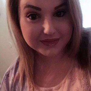Meet your Posher, Lydia