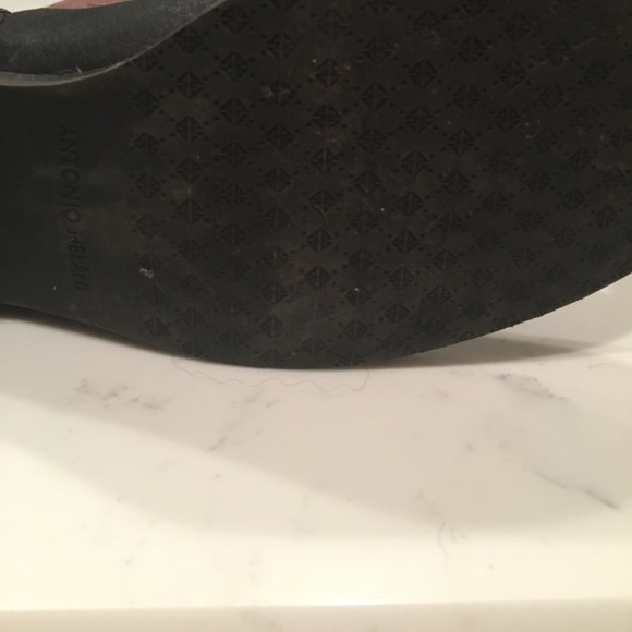 Boots - Picture 4 of 4