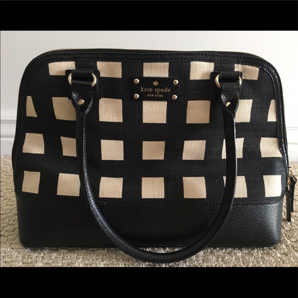 Beautiful Kate Spade checkered shoulder bag