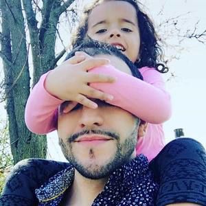 Meet your Posher, Joel