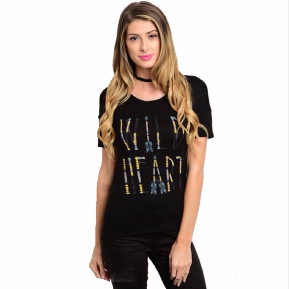 5⭐️Boho Black Graphic Tee - Picture 3 of 5