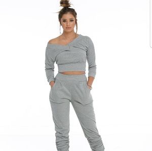 Two piece off the shoulder jogger