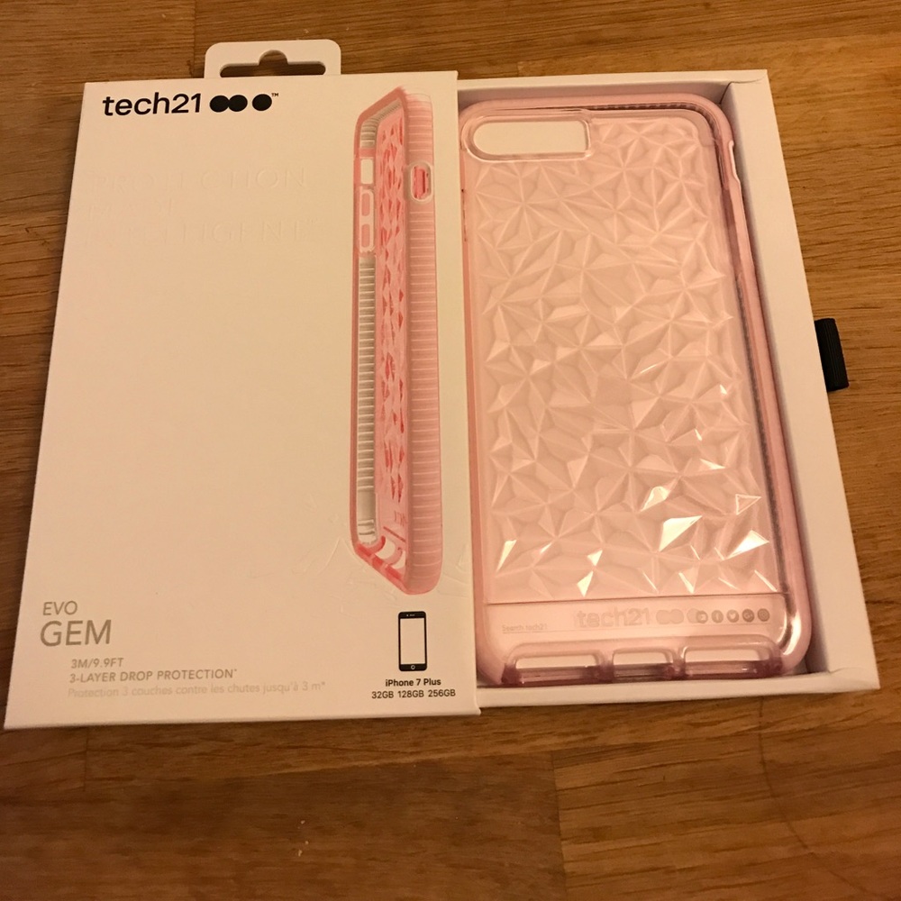 Brand New Tech21 iPhone 7plus gem case