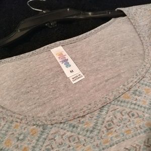 Lularoe top