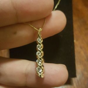 14K YELLOW GOLD PENDANT NECKLACE