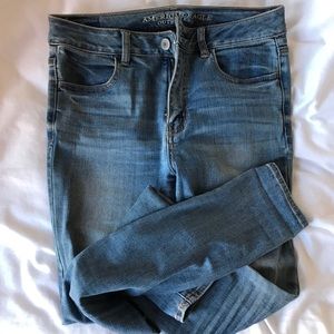 American Eagle Hi-Rise Jegging 8S