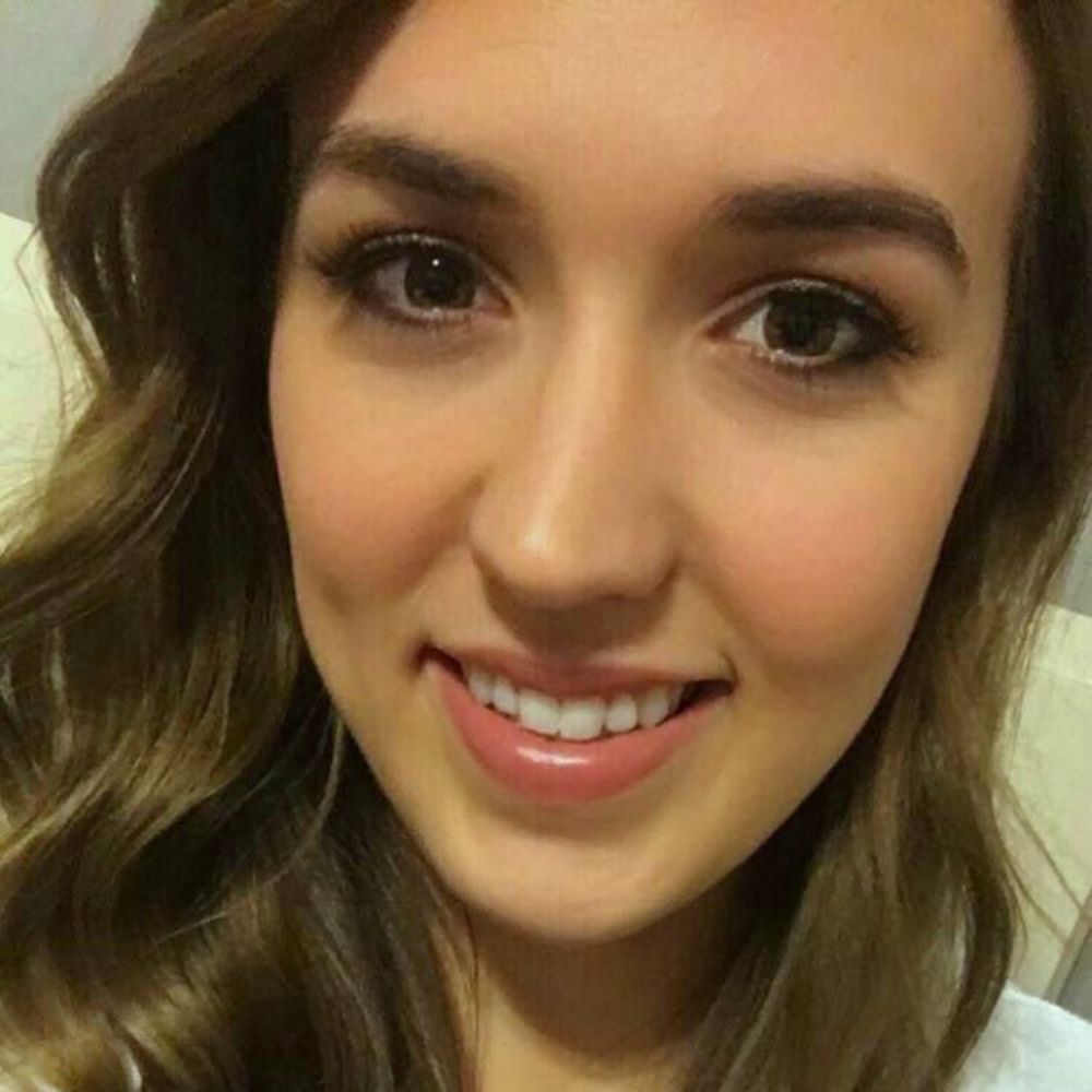 Meet your Posher, Abby