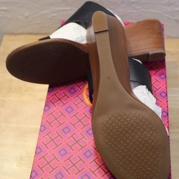 Brand new Authentic Tory Burch wedge sandals - Picture 3 of 5