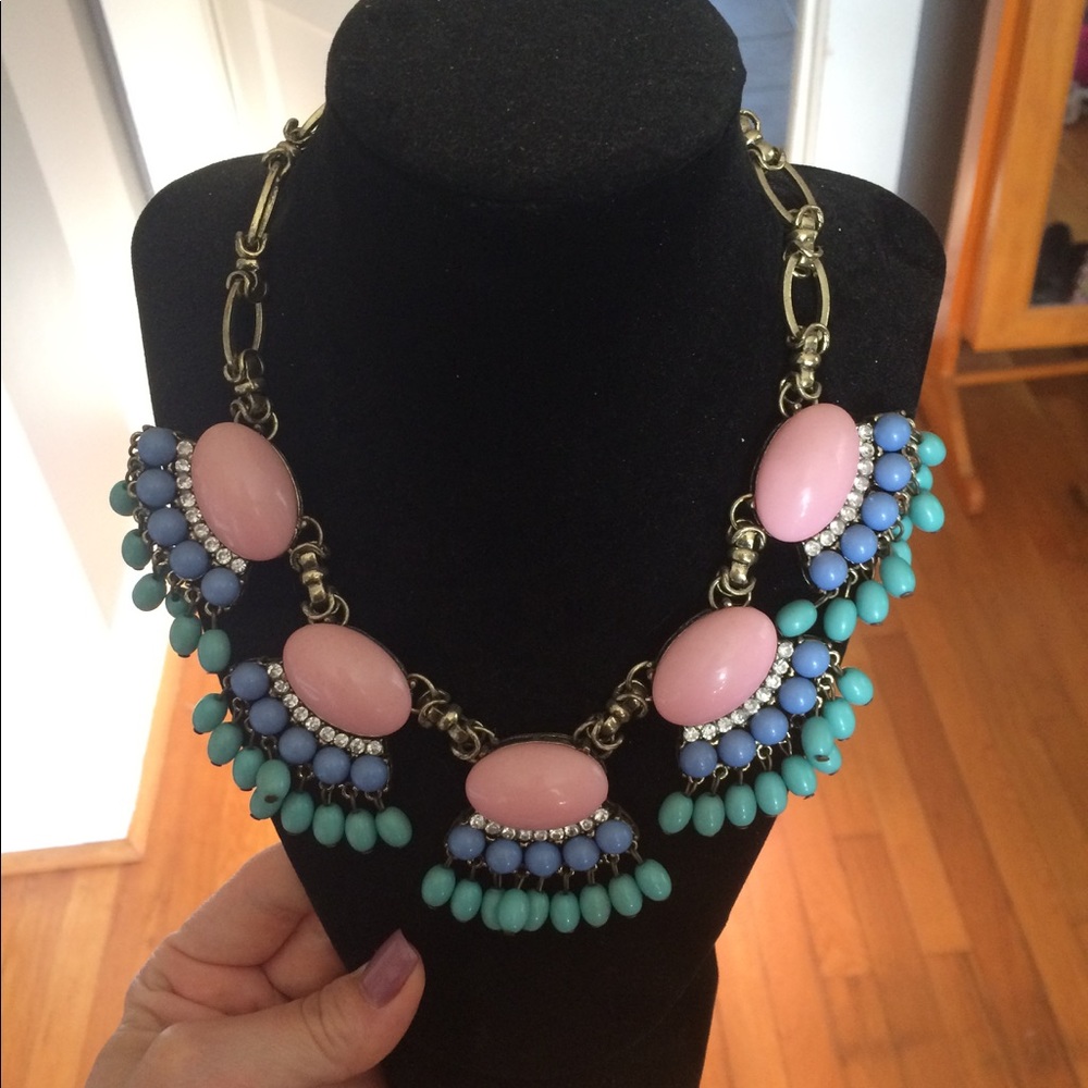 Statement necklace