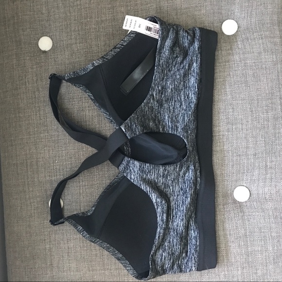 Victoria's Secret Intimates & Sleepwear - Victoria's Secret Sport Bra Victoria's Secret Intimates & Sleepwear - Victoria's Secret Sport Bra