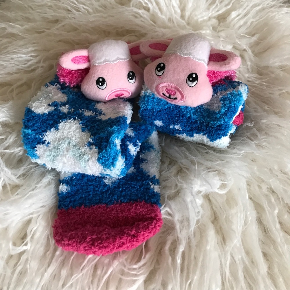 Girls animal theme socks