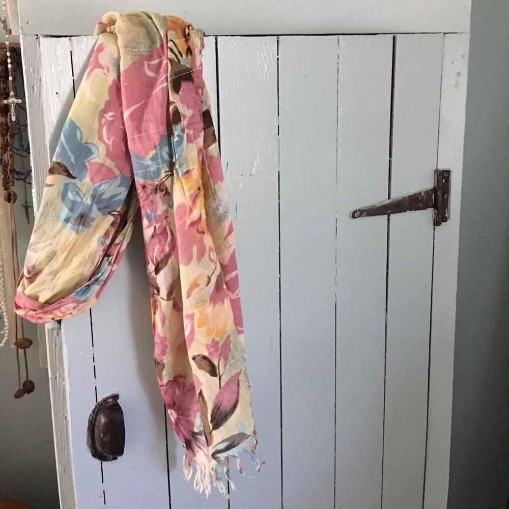 Cotton scarf