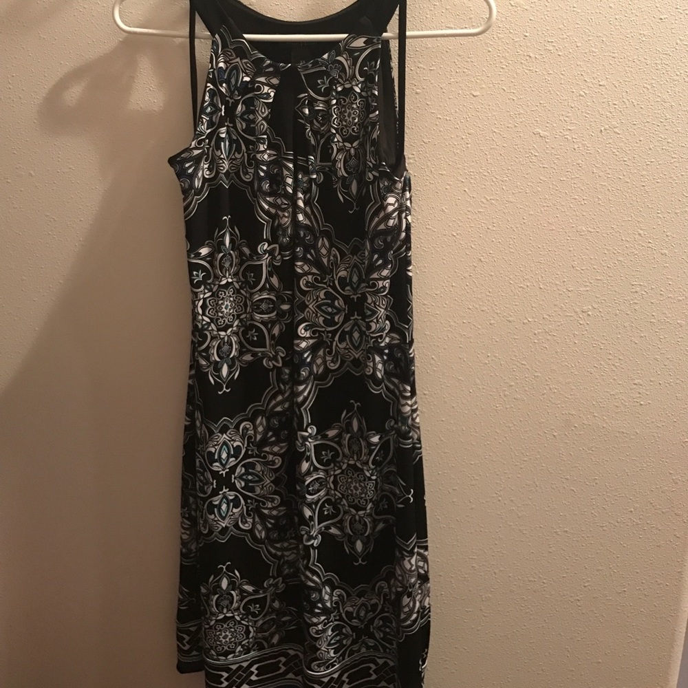 WHBM dress in EUC! 👗