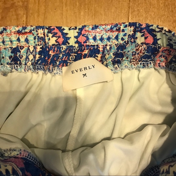 Patterned pants - Picture 2 of 2