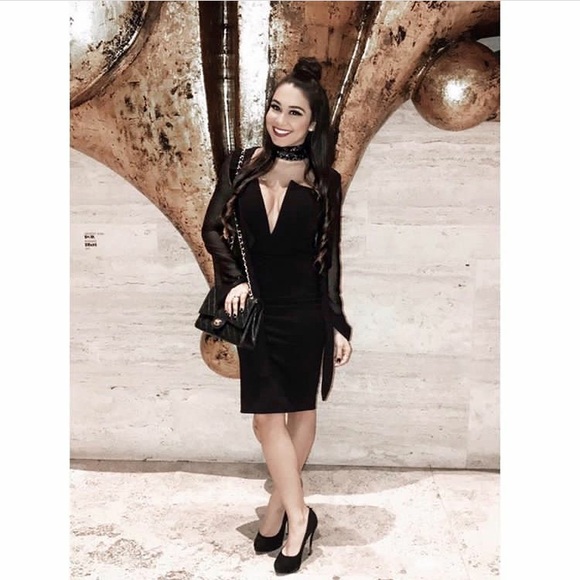 Meet your Posh Ambassador, Krista! - Picture 5 of 8