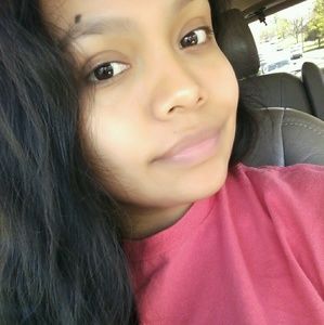 Meet your Posher, Anabel