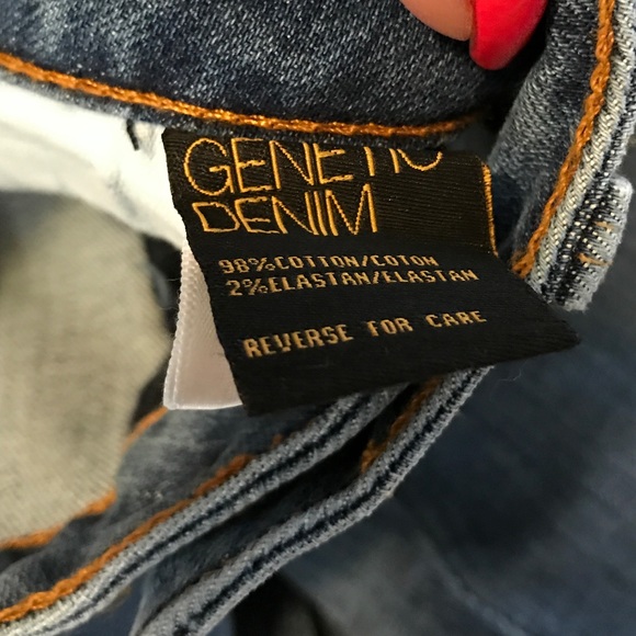 Host Pick🍁🍂Genetic distressed jeans - Picture 8 of 8