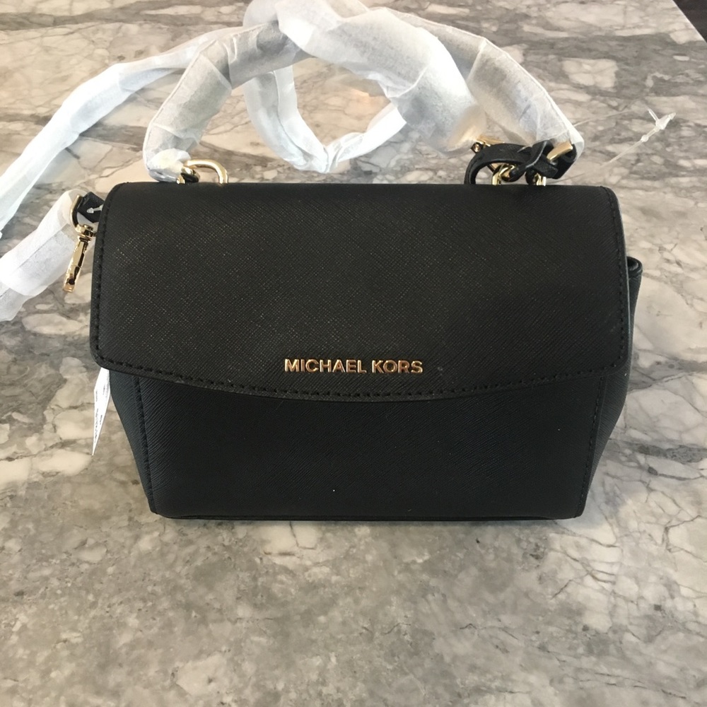 Michael Kors black purse