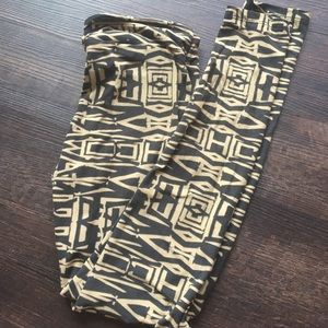 Lularoe leggings