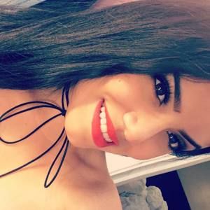 Meet your Posher, Fatima