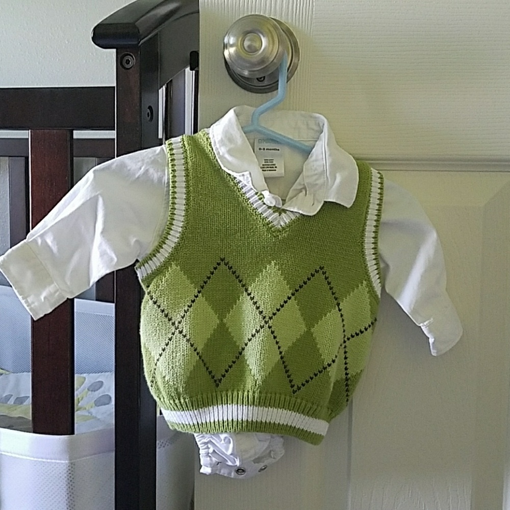 🚫 SOLD 🚫 Infant argyle sweater
