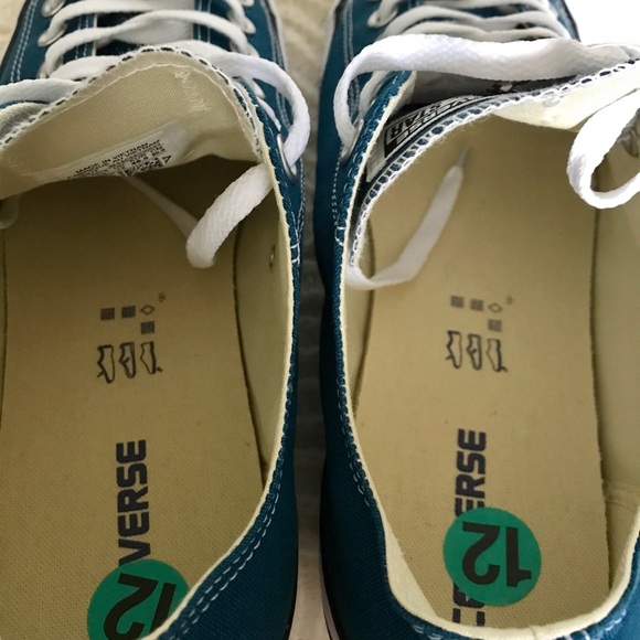 Converse Classic Low Top Sneakers - Picture 7 of 8