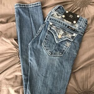 Lace butterfly skinny Miss Me jeans