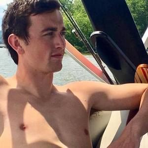 Meet your Posher, Jordan