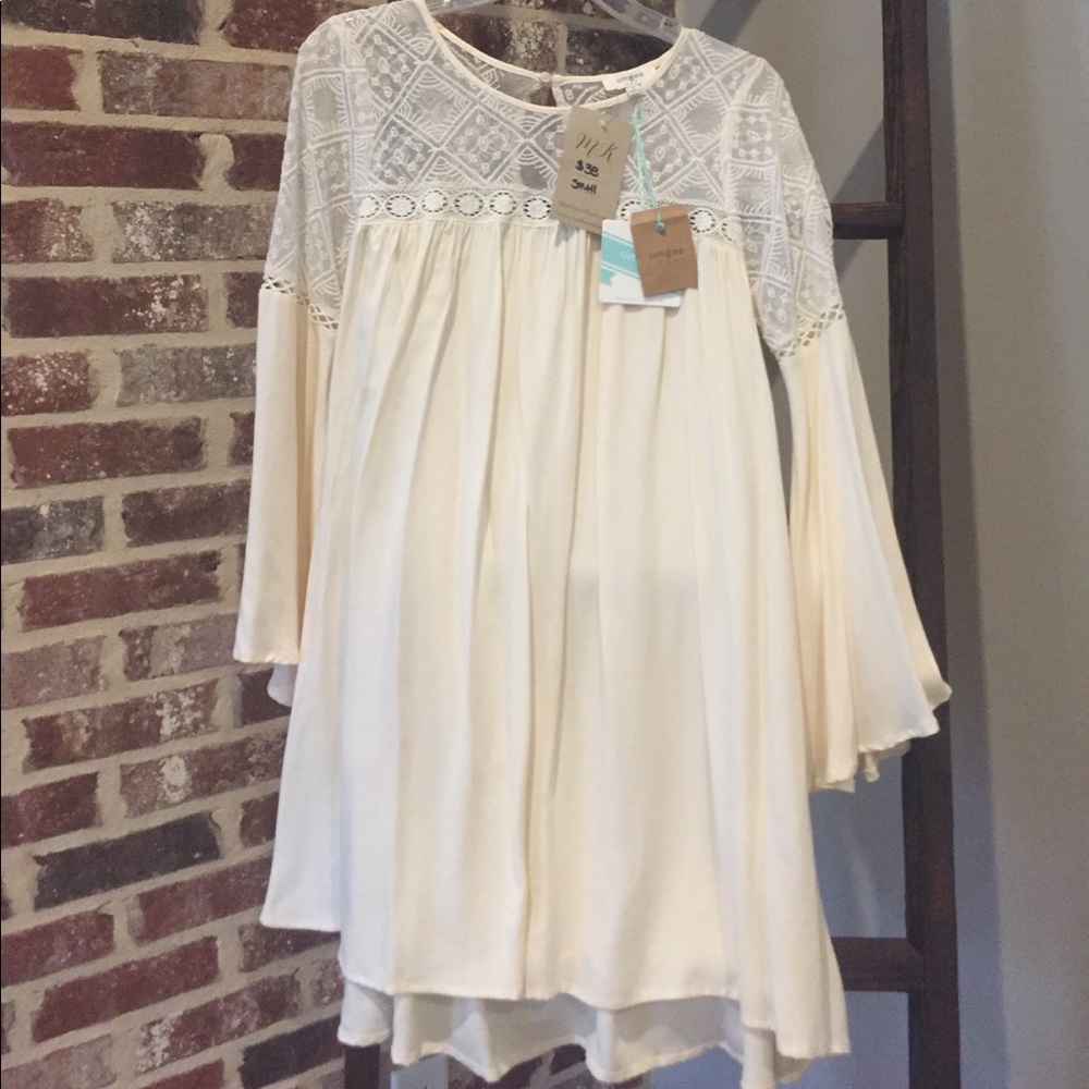 New with tag umgee off white/cream dress $22